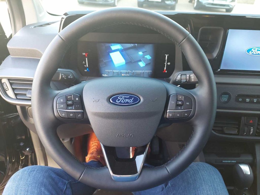 Ford Transit Courier 2025