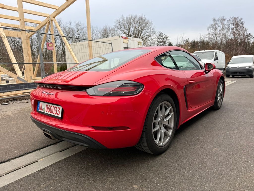 Porsche Cayman 2021