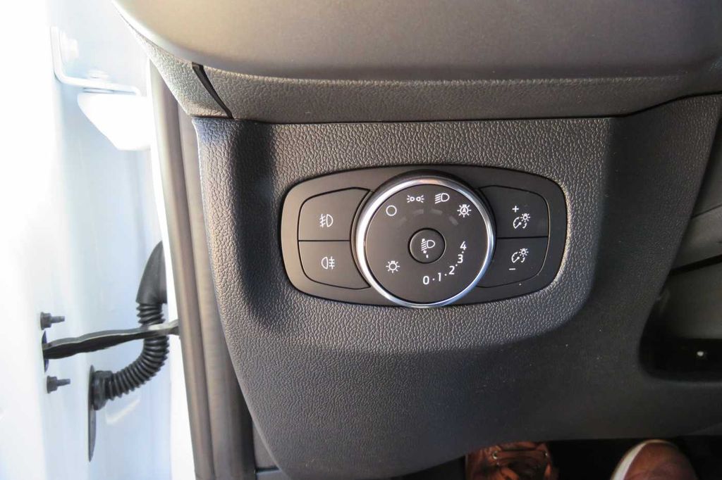 Ford Transit Courier 2025