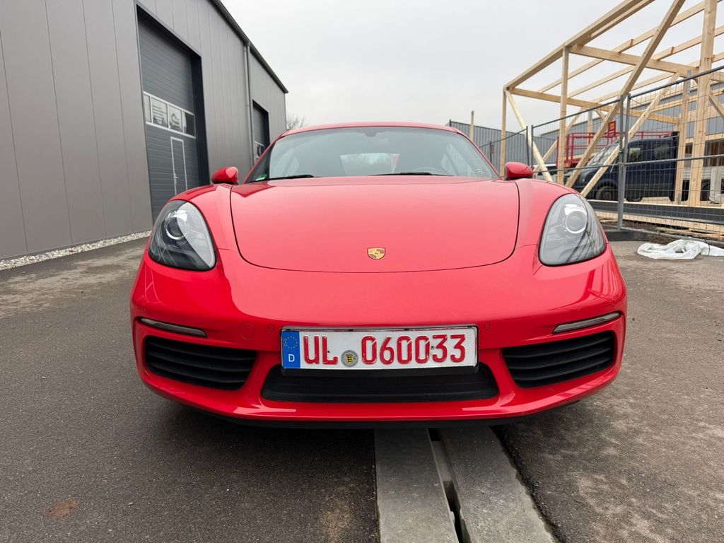 Porsche Cayman 2021