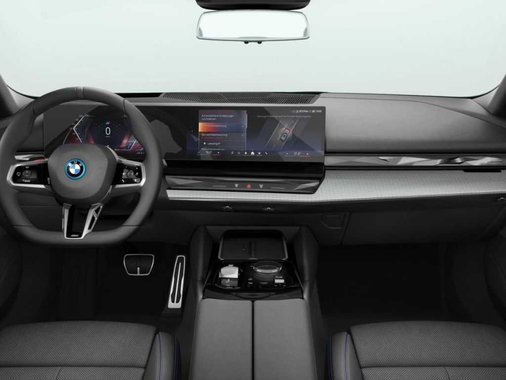 BMW i5 2025
