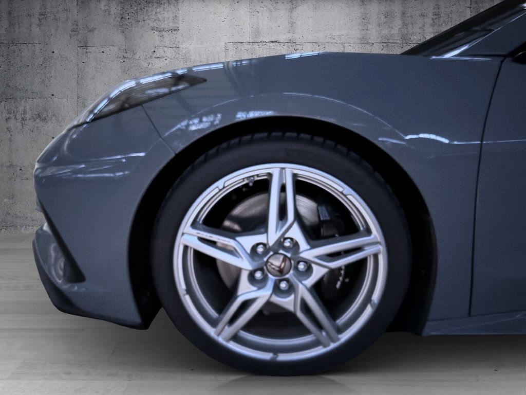 Corvette C8 2025