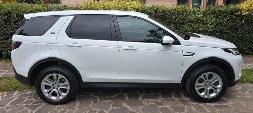 Land Rover Discovery Sport 2020