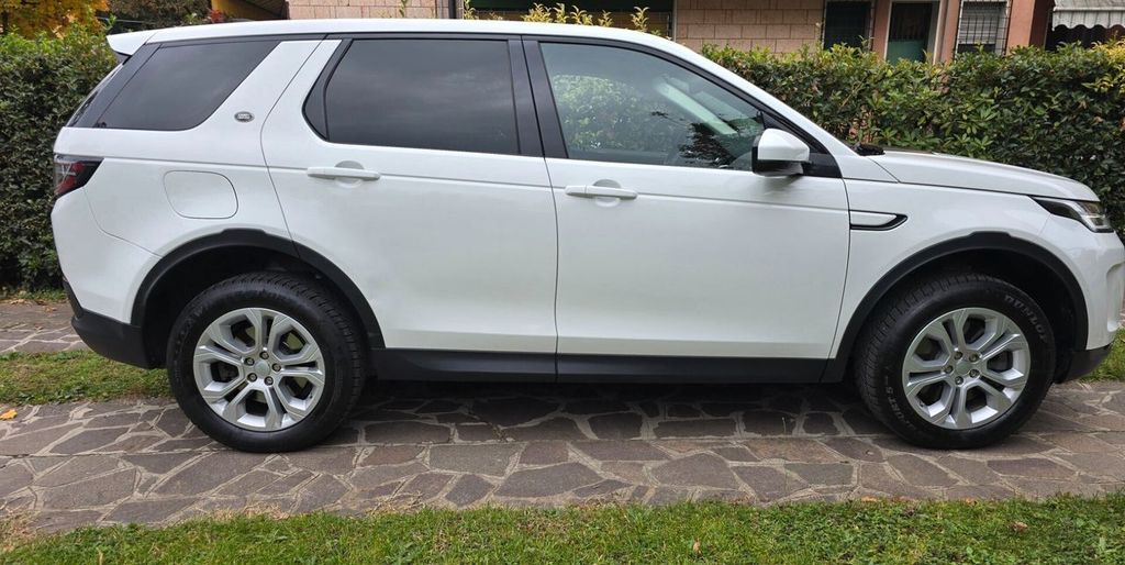 Land Rover Discovery Sport 2020