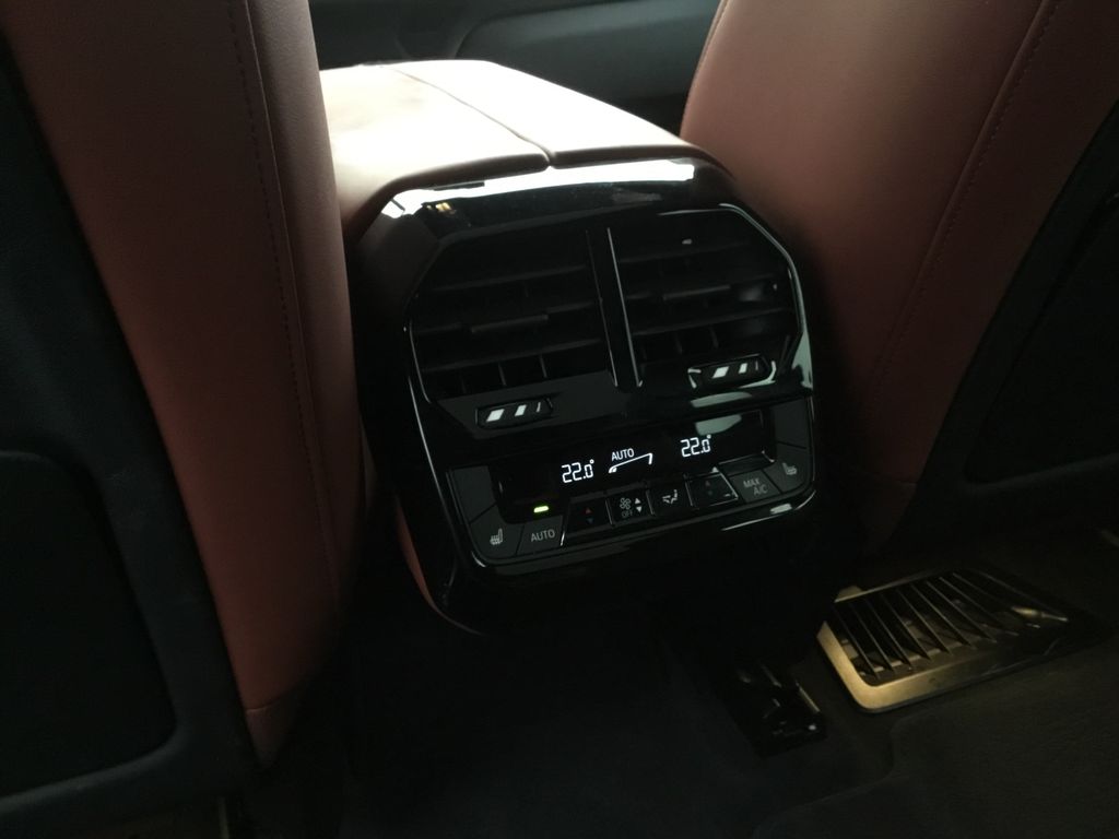 BMW iX 2022
