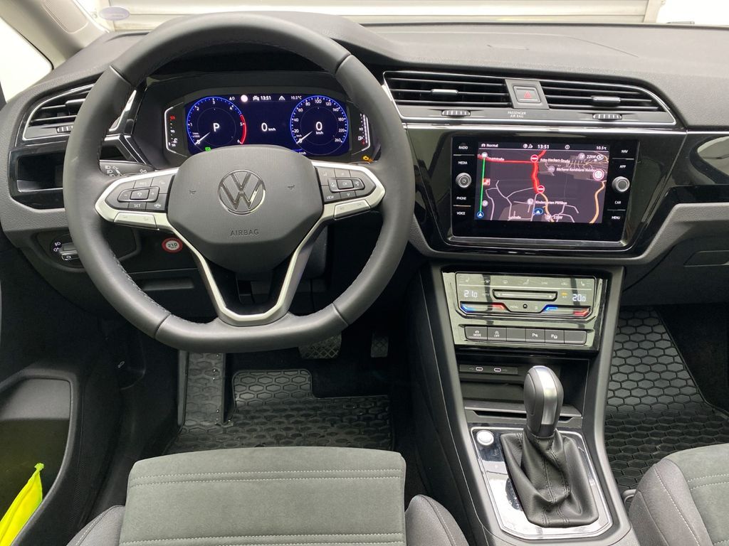 Volkswagen Touran 2024