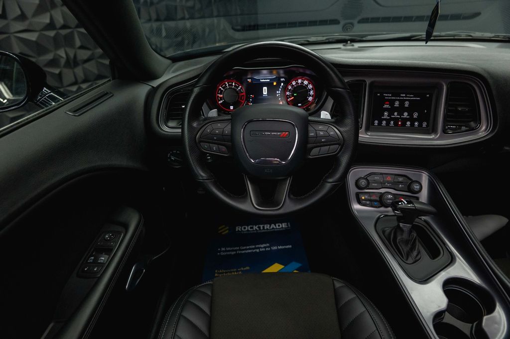 Dodge Challenger 2024