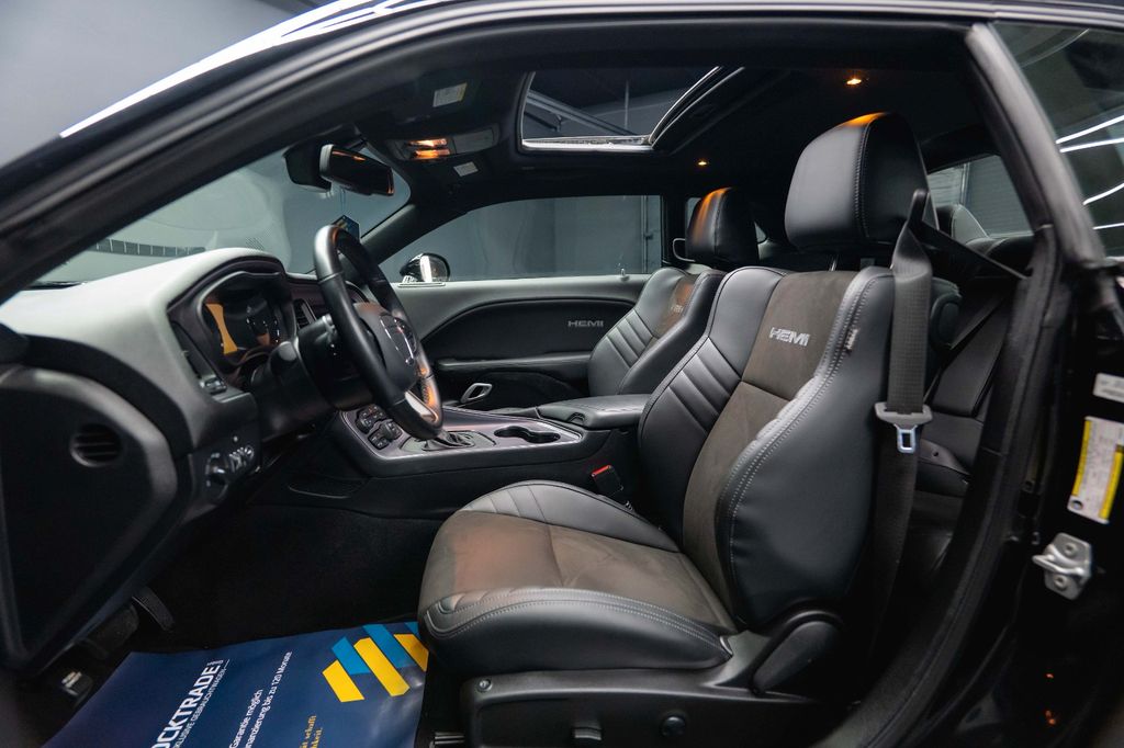 Dodge Challenger 2024