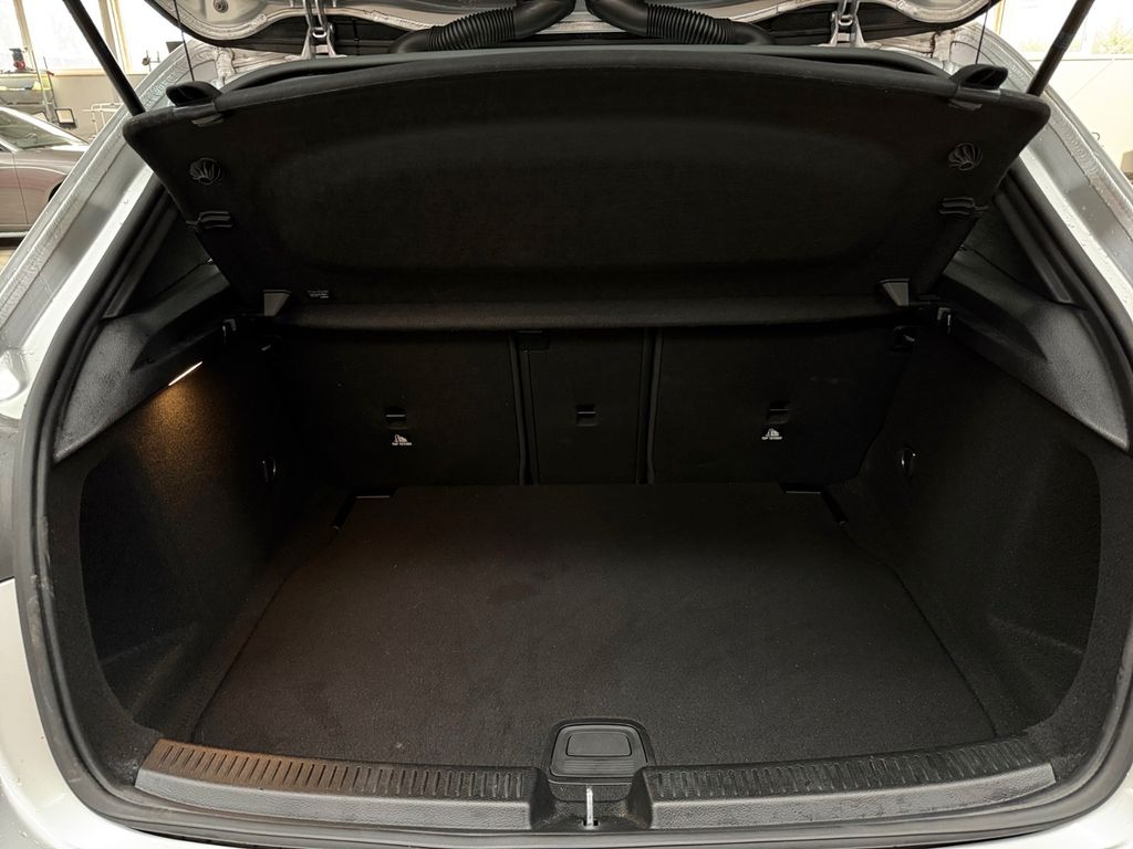 Mercedes-Benz A 180 2023