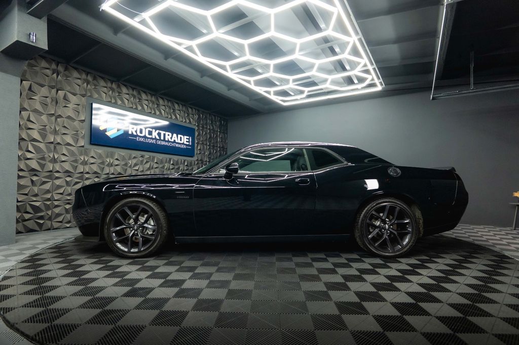 Dodge Challenger 2024