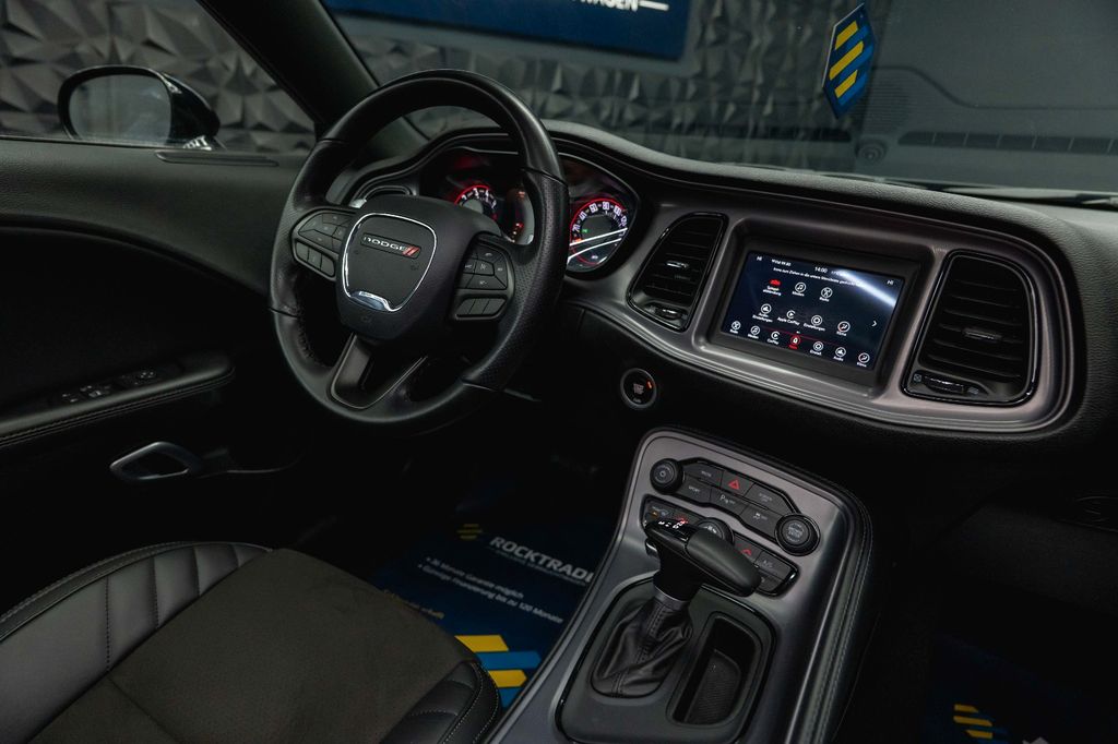 Dodge Challenger 2024