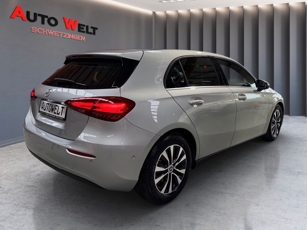 Mercedes-Benz A 180 2023