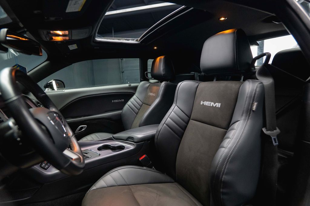 Dodge Challenger 2024