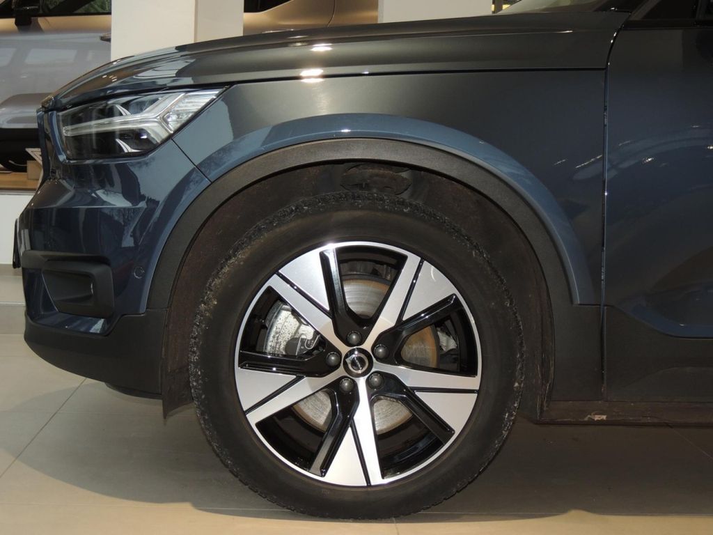 Volvo XC40 2021