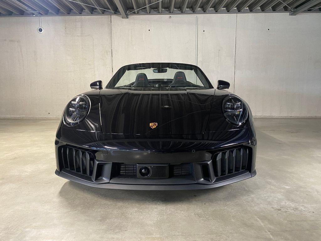 Porsche 992 2025