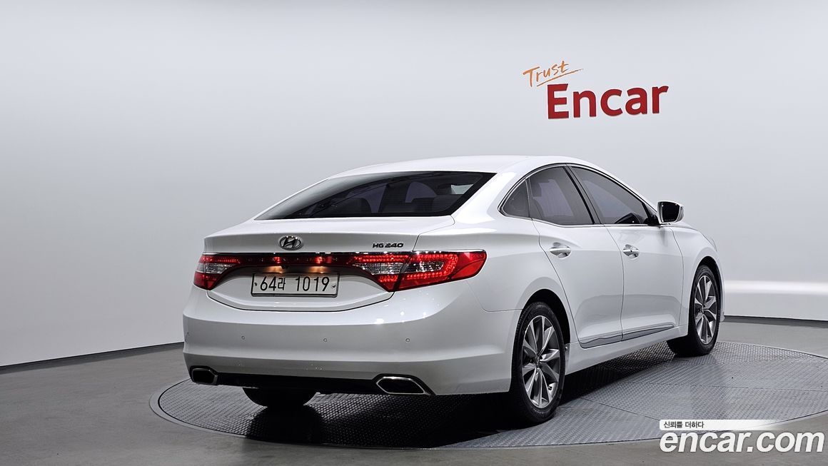 Hyundai Grandeur 2015
