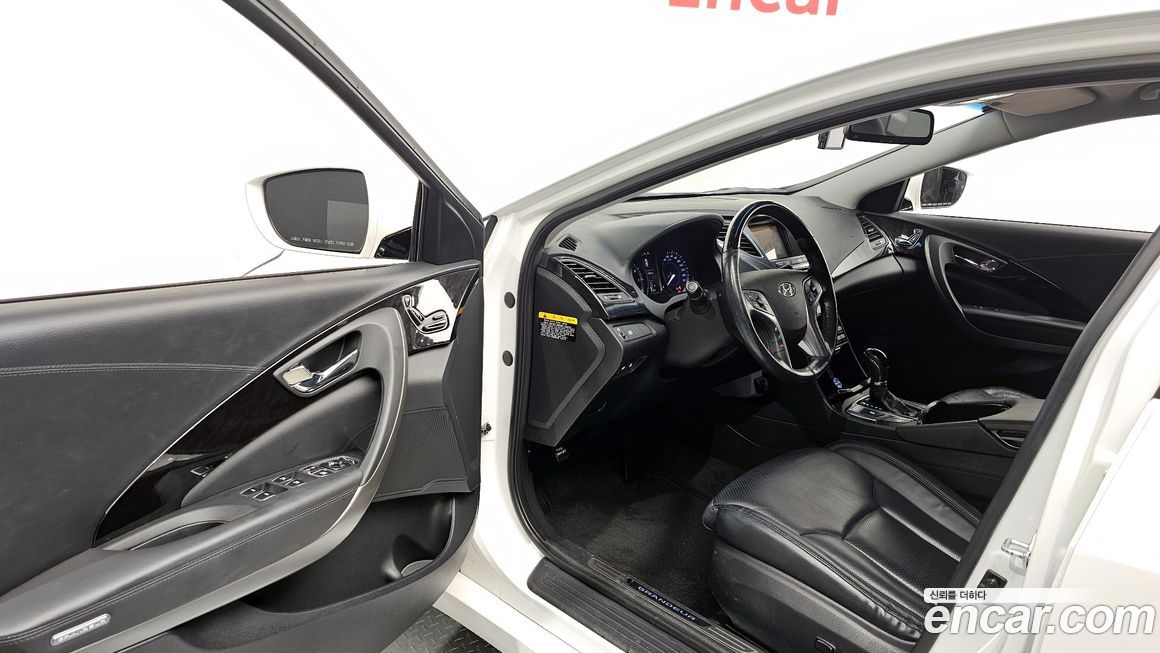 Hyundai Grandeur 2015