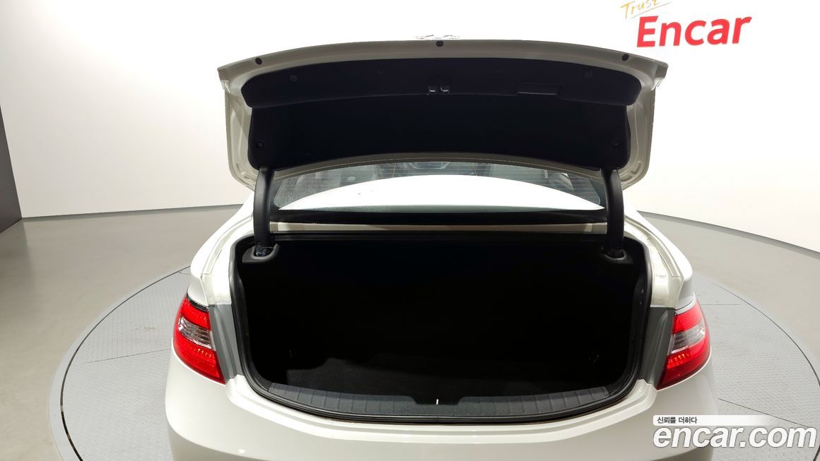 Hyundai Grandeur 2015