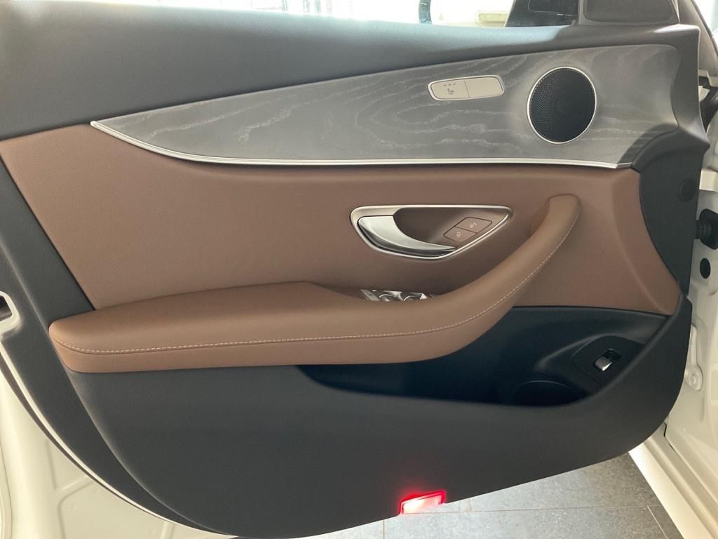 Mercedes-Benz E 300 2023