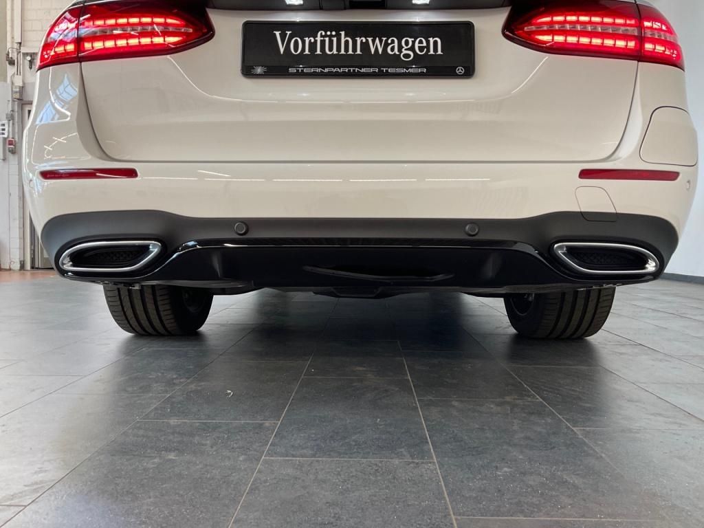 Mercedes-Benz E 300 2023