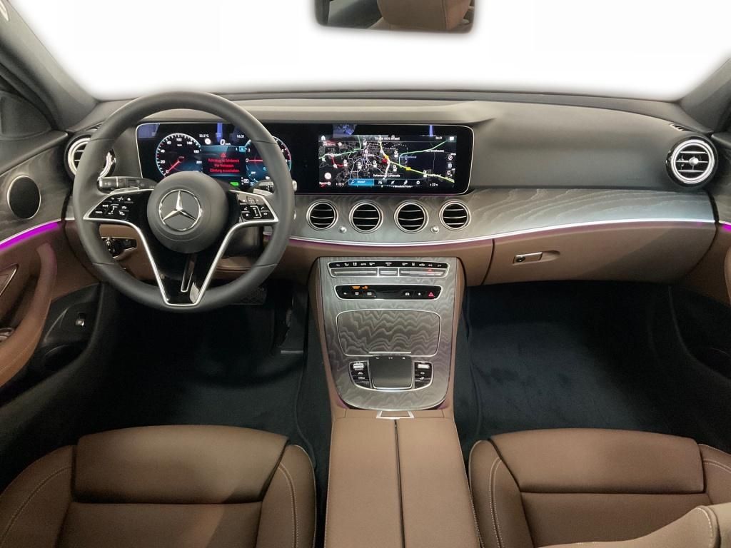 Mercedes-Benz E 300 2023