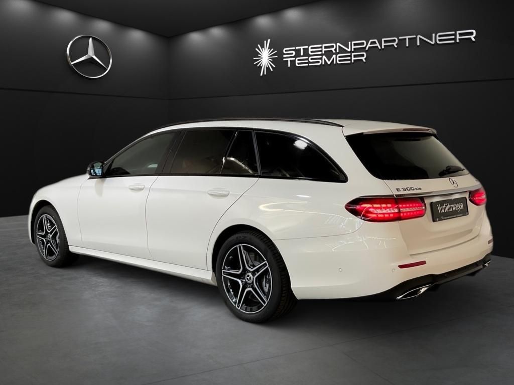 Mercedes-Benz E 300 2023