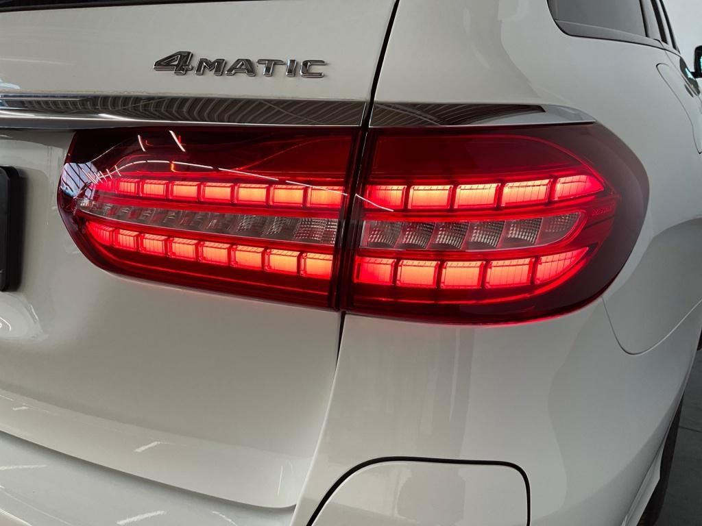 Mercedes-Benz E 300 2023