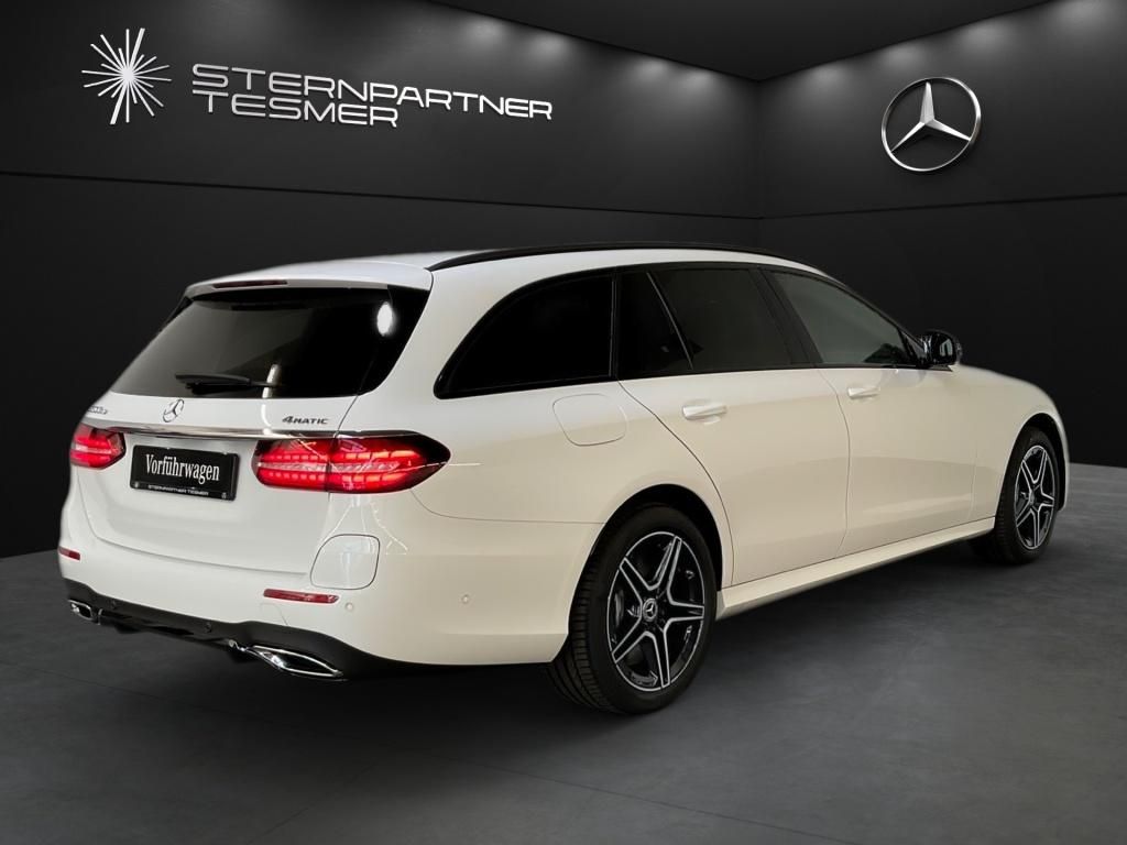 Mercedes-Benz E 300 2023