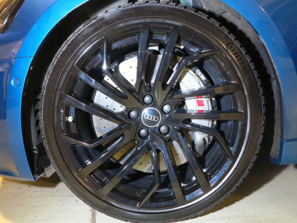 Audi RS5 2023