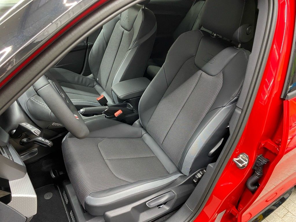 Audi A1 2025