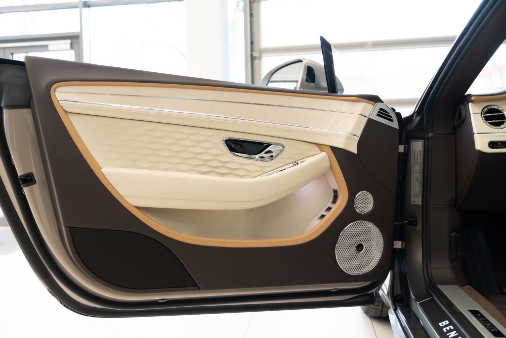 Bentley Continental GTC