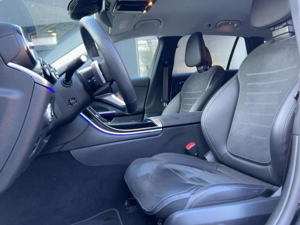 Mercedes-Benz C 300 2024