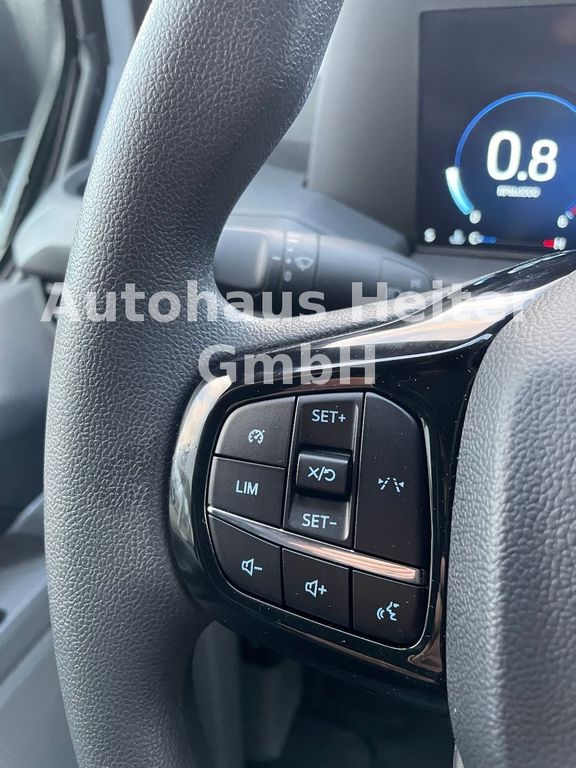 Ford Transit Custom 2025