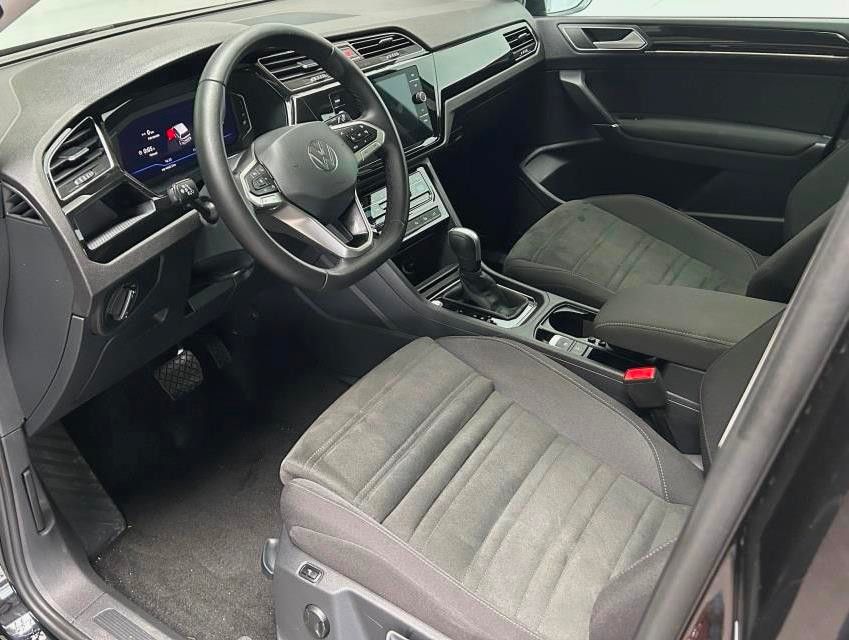 Volkswagen Touran 2024