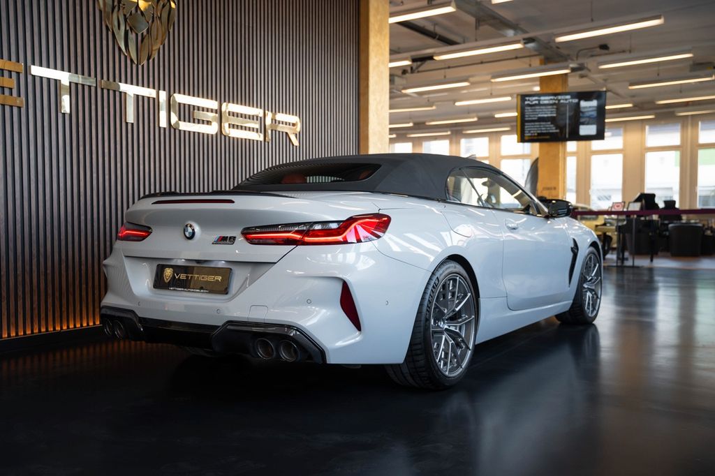 BMW M8 2022