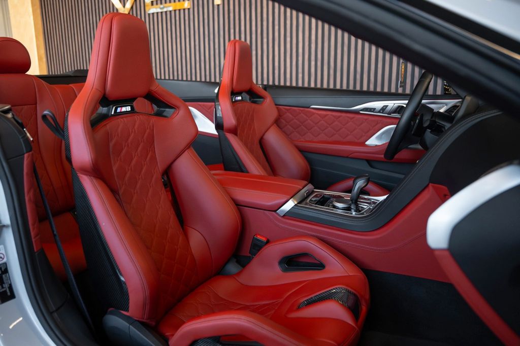 BMW M8 2022