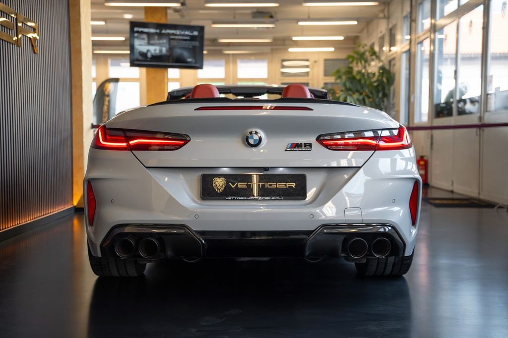 BMW M8 2022