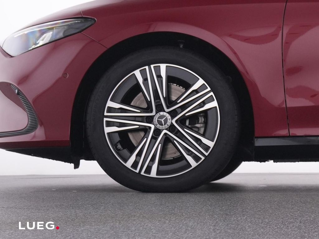 Mercedes-Benz CLA 250 2025