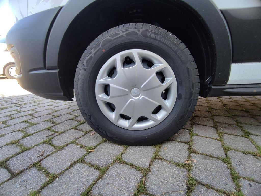 Ford Transit 2024