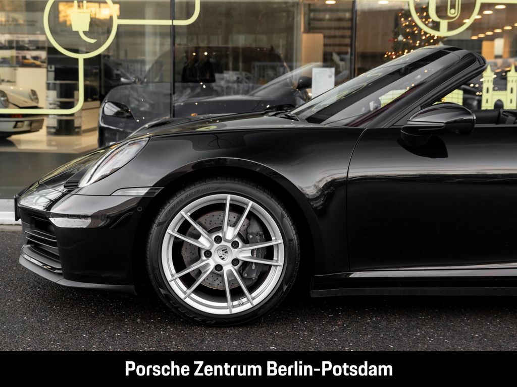Porsche 992 2025