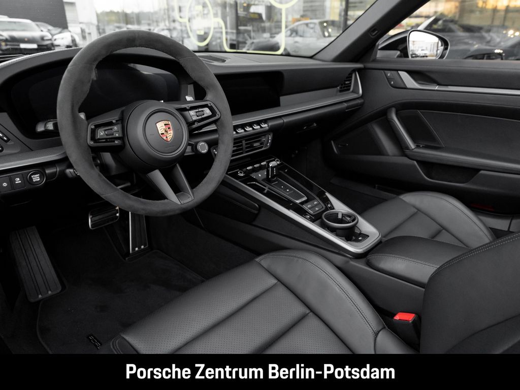 Porsche 992 2025