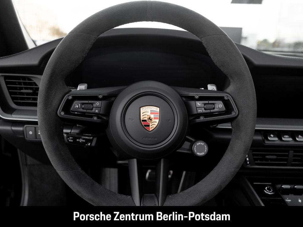 Porsche 992 2025