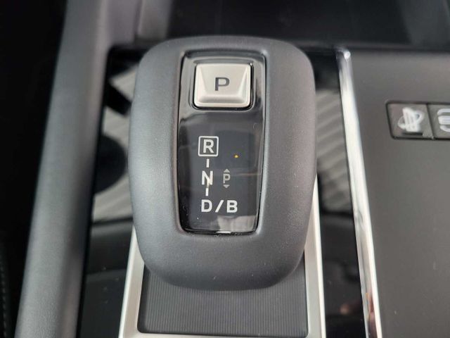 Mitsubishi Outlander 2025