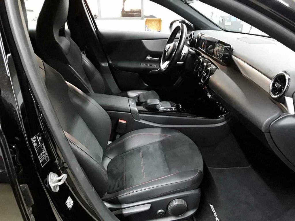 Mercedes-Benz A 250 2021