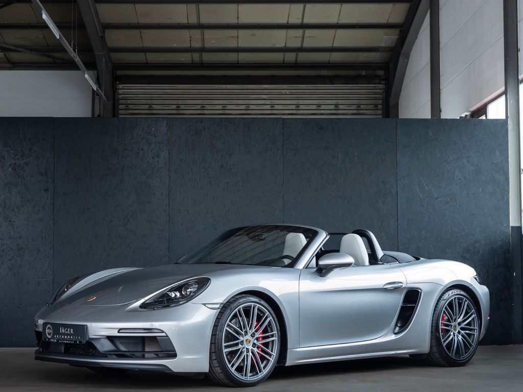 Porsche Boxster 2022