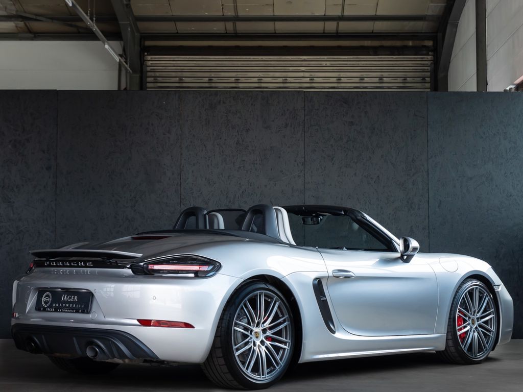 Porsche Boxster 2022