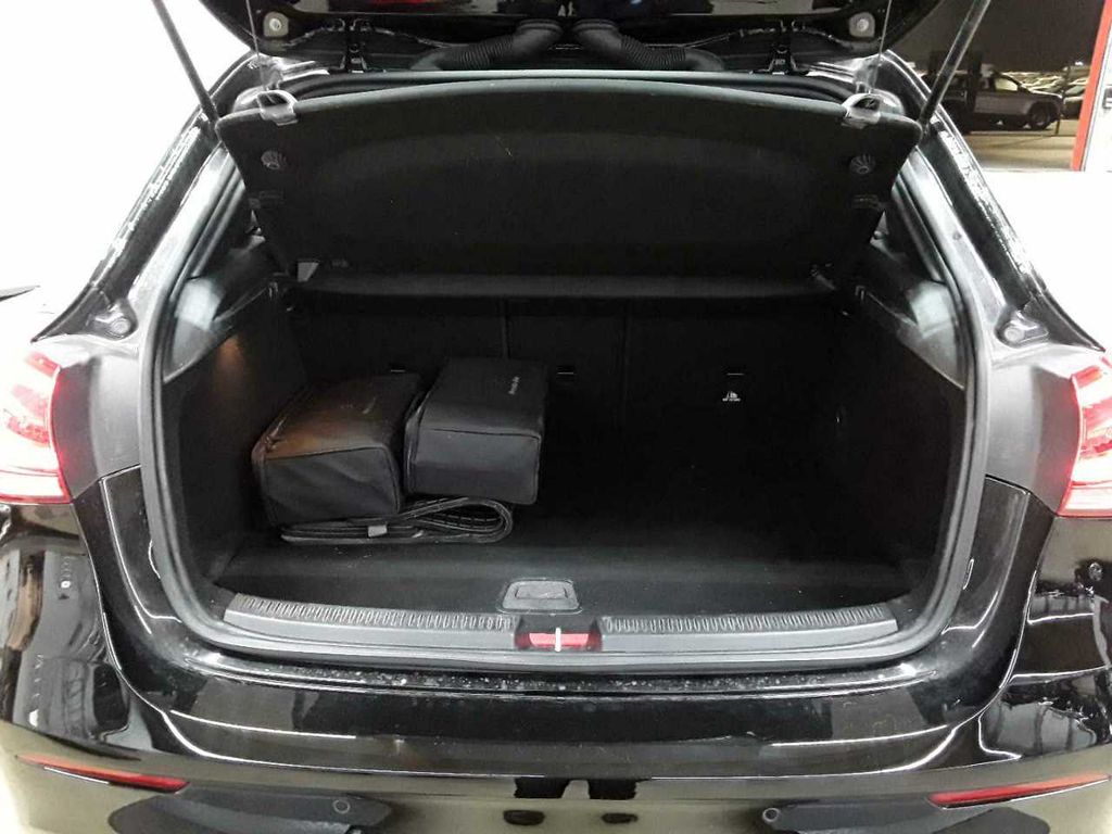 Mercedes-Benz A 250 2021