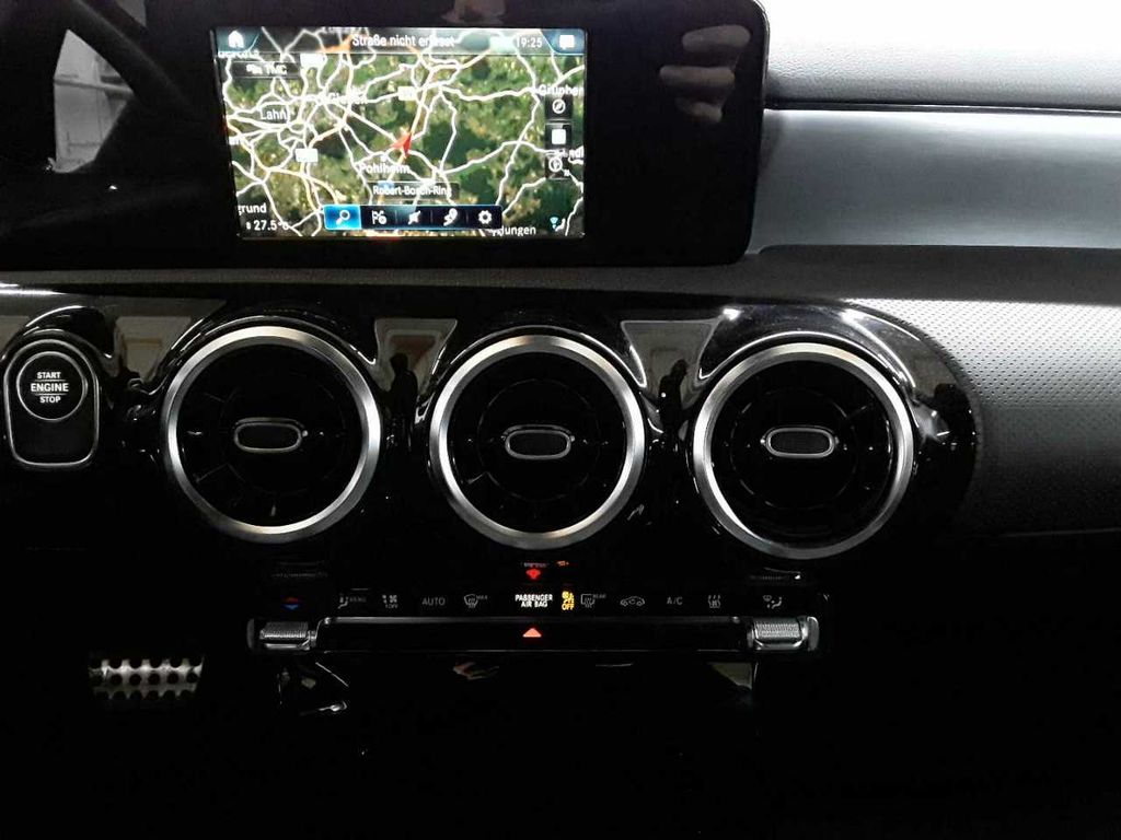 Mercedes-Benz A 250 2021