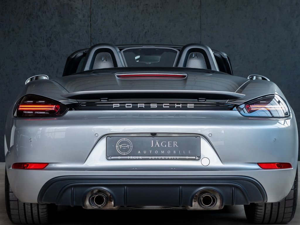Porsche Boxster 2022