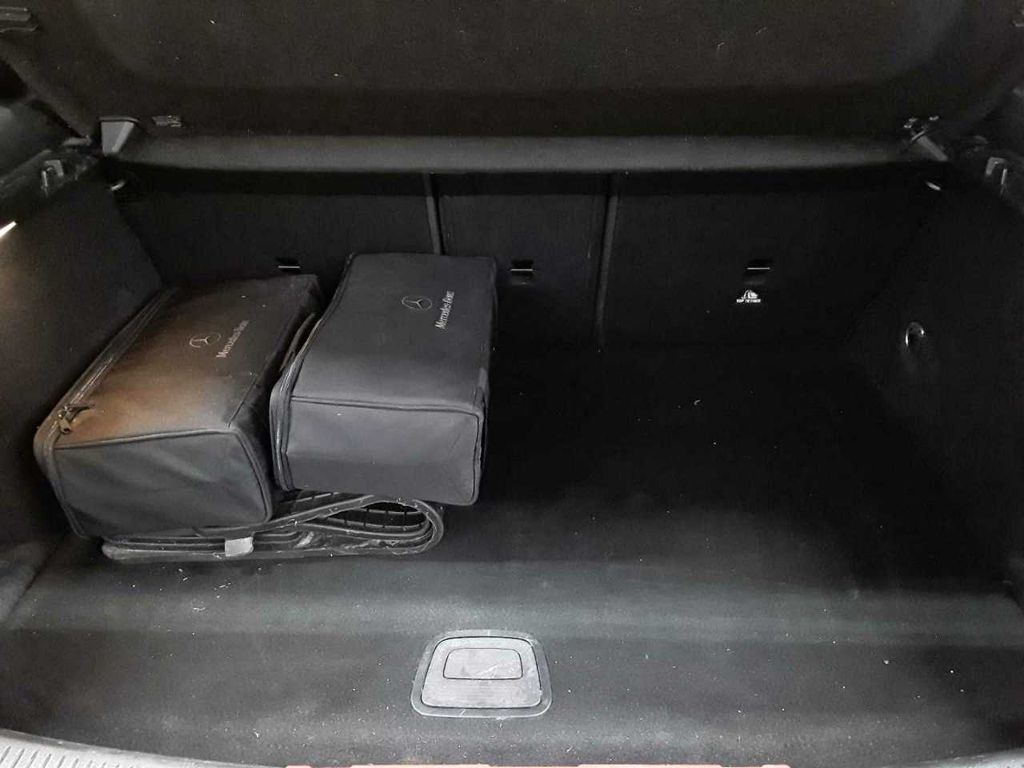 Mercedes-Benz A 250 2021